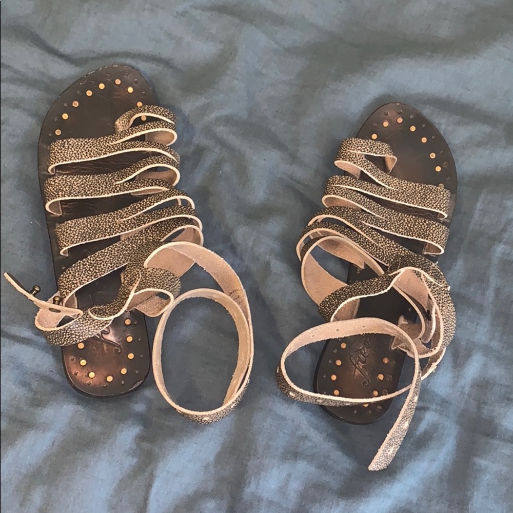 Free people sandals